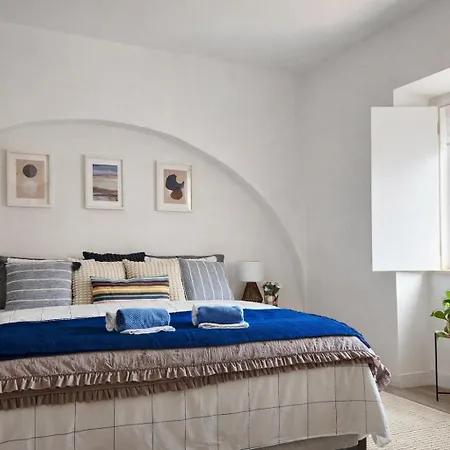 Varanda Da Baixa, Cosy Apartment, Location, Private Terrace, Barbecue, Ac And Wi-fi Apartament *